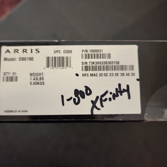 ARRIS SURFboard DOCSIS 3.0 Cable Modem - SB6190 - Picture 8 of 10